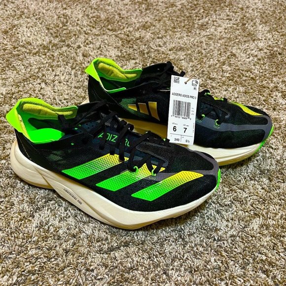 Adidas Adizero Adios Pro 3 (M6/W7) BRAND NEW Black/ Green size 7 Fit like 7.5 - Picture 1 of 8